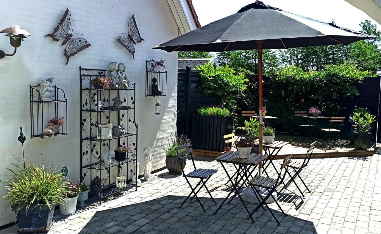 Dragondrum Bed & Kitchen Ullerslev Buitenkant foto