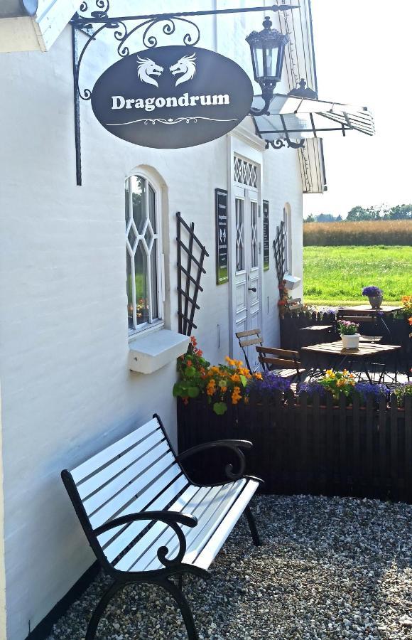 Dragondrum Bed & Kitchen Ullerslev Buitenkant foto